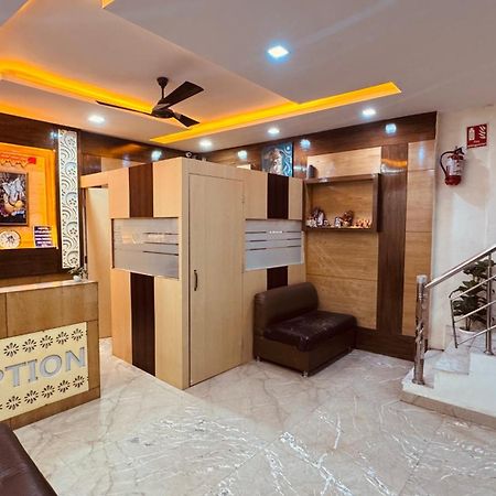 Cottage Lord Krishna Neu-Delhi Exterior foto