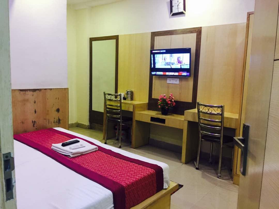 Cottage Lord Krishna Neu-Delhi Exterior foto